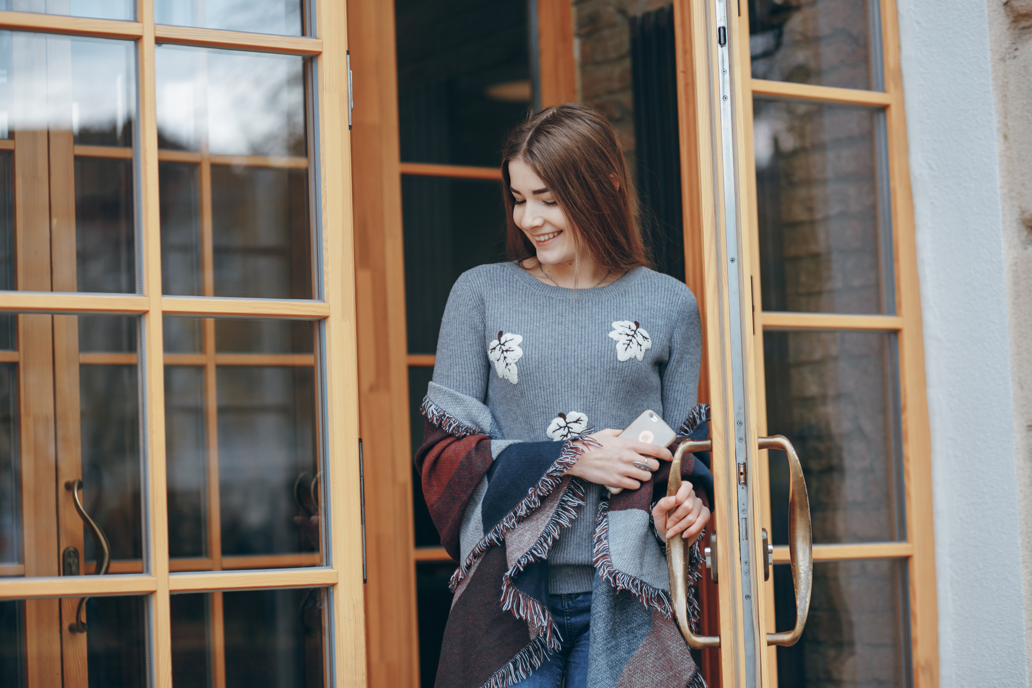 двери пвх в Омске